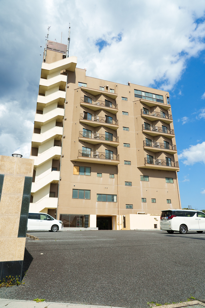 JUN RESORT HOTEL