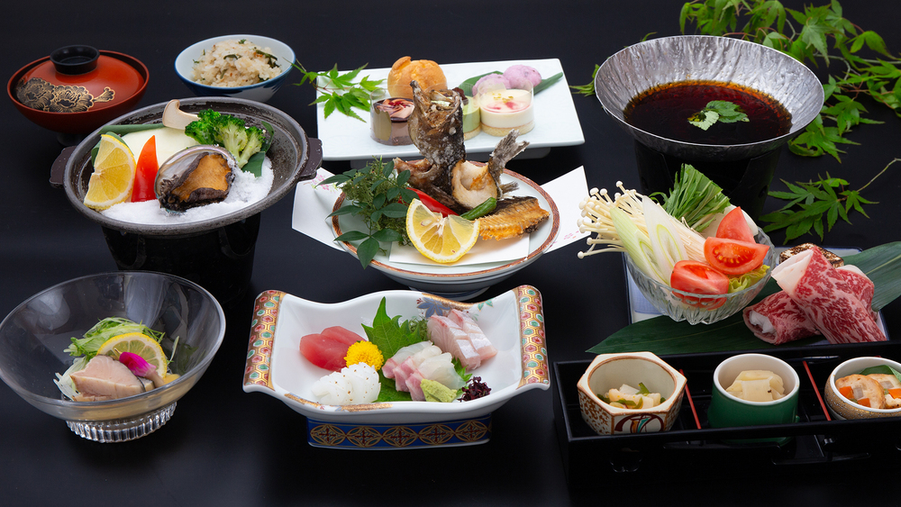 【当館人気no.1】小豆島の彩りを料理長が厳選！／新天空会席