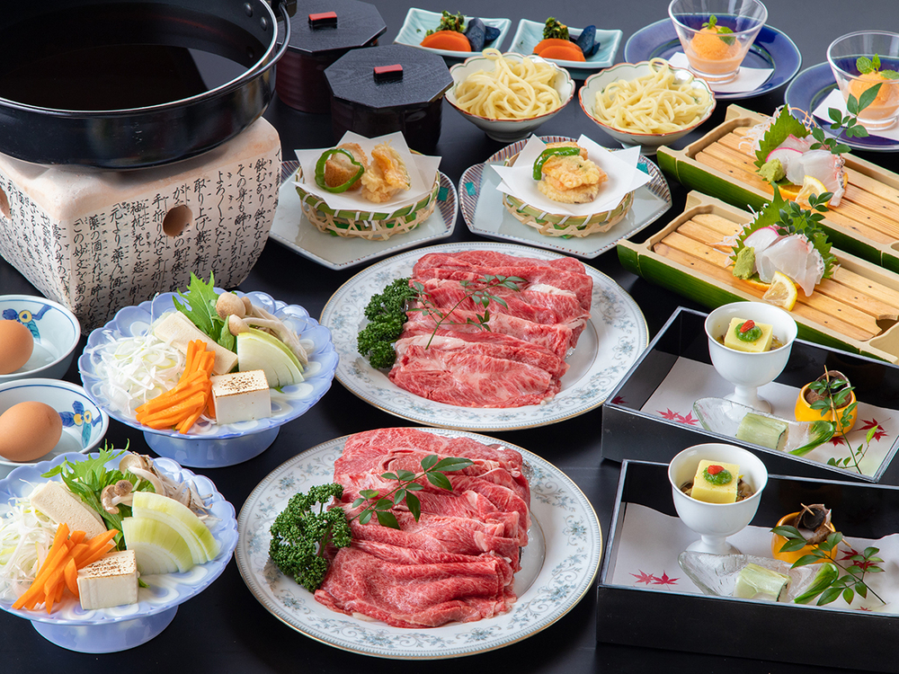 【ファミリー応援！】＜すき焼き会席2食付＞小学生以下（食事布団付）4，950円！で家族旅行がお得♪