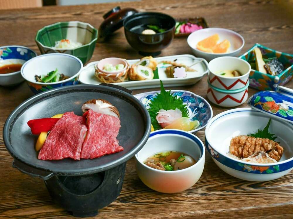 【スタンダード2食】迷ったらコレ！米沢牛陶板焼き郷土会席「吾妻膳」と白布温泉の湯！心安らぐ癒し旅