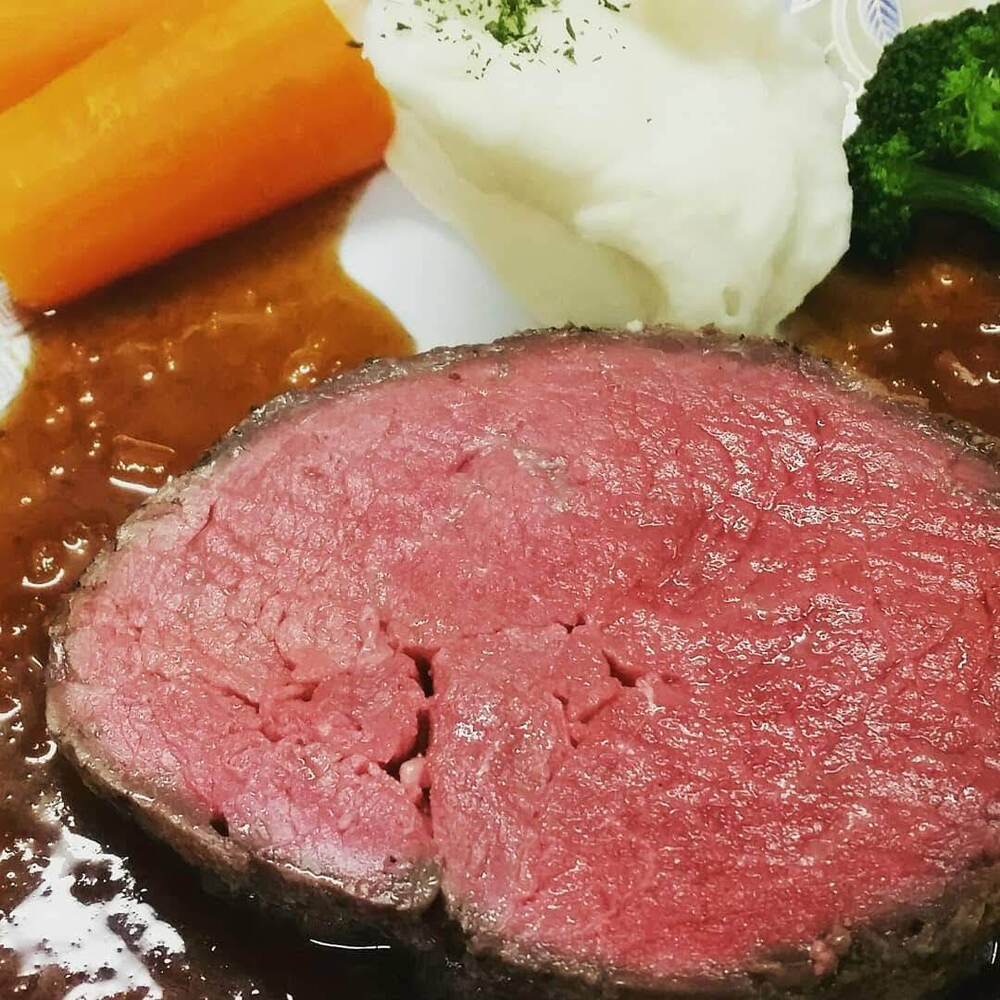 【大人気1泊2食】スタンダードプラン　こんな分厚いローストビーフ食べたことない！！