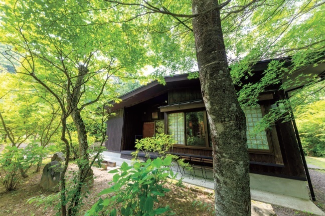 貸別荘タイプ・アトリエ山荘（最大８名）1日1組限定！源泉かけ流し天然温泉付き♪