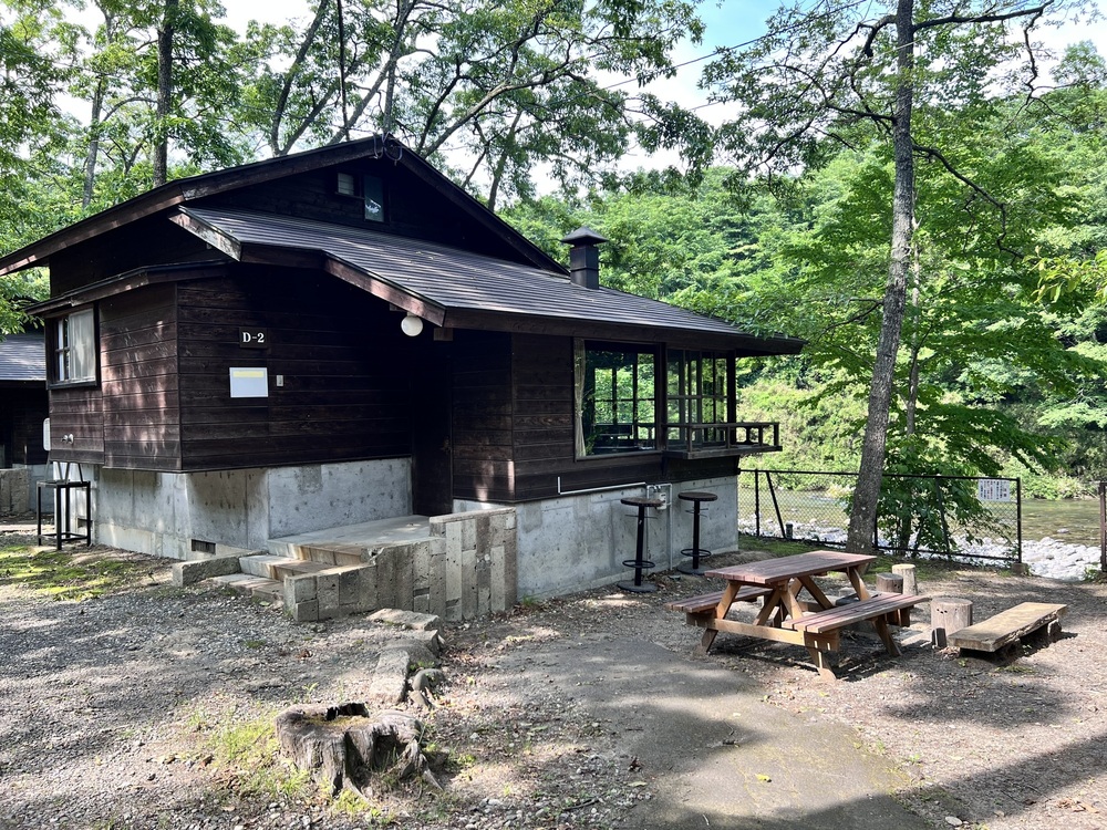  D１／D２ロッジ（最大８名）宿泊プラン｜飲み放題付！手ぶらでBBQ＆天然温泉