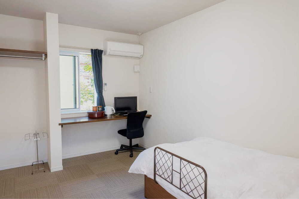 5.5畳 洋室（定員1名）