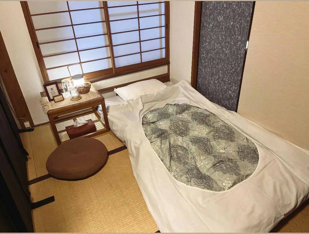 ともしび｜湯治場体験 相部屋 1人用布団