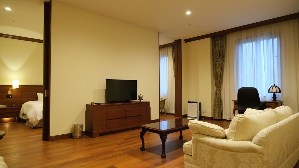 【禁煙】ジュニアスイート/92平米