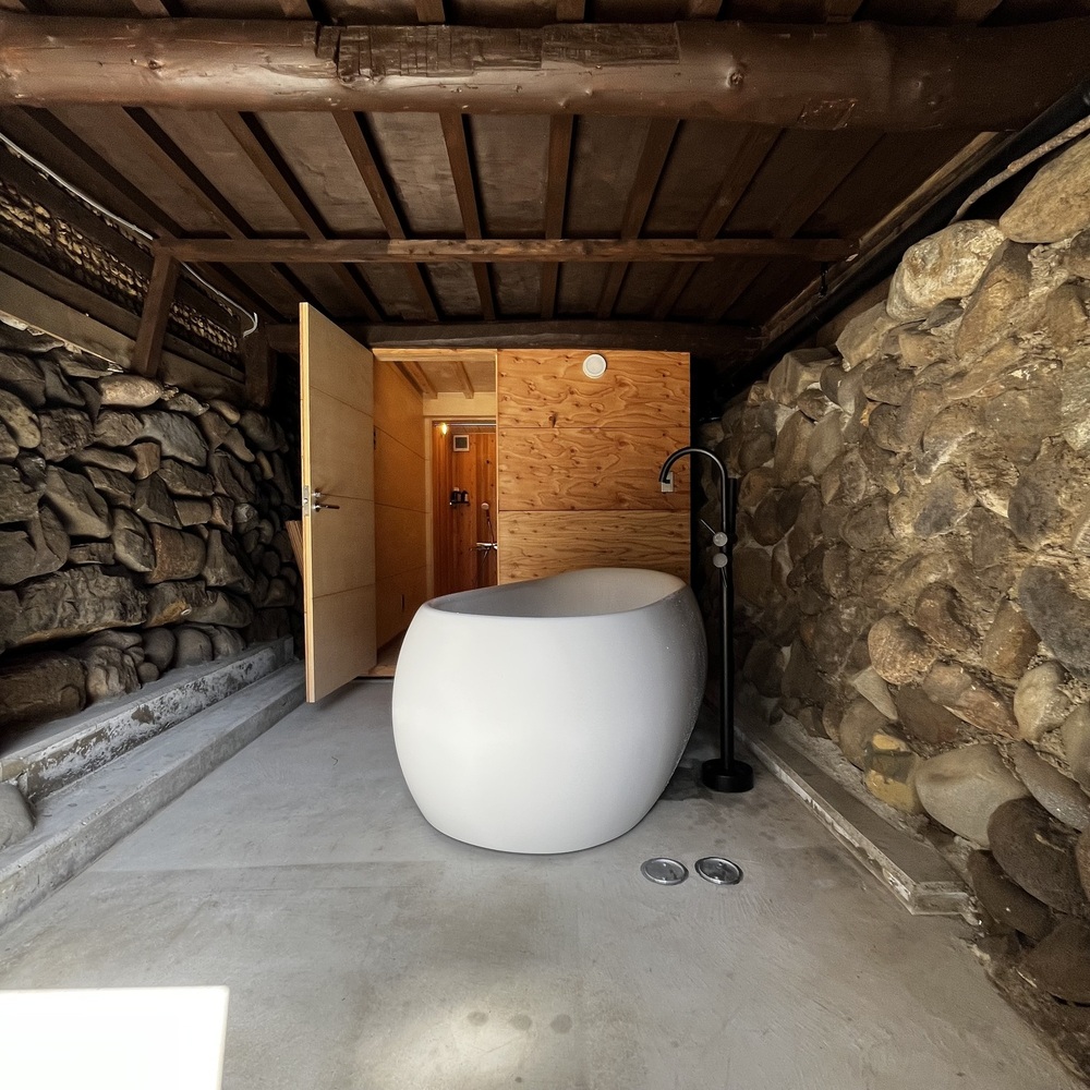 KIMINOYA 郡上八幡｜一棟貸しの宿