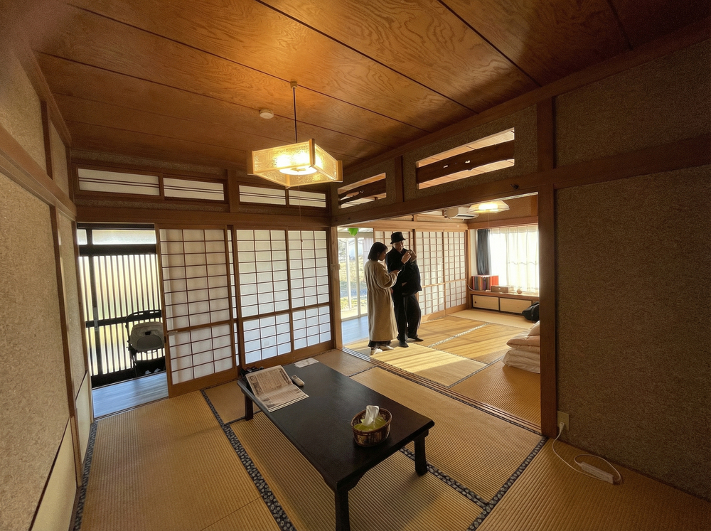 湊に佇む平屋の一軒家貸切。広々とした畳の間で語らう｜BBQ可能