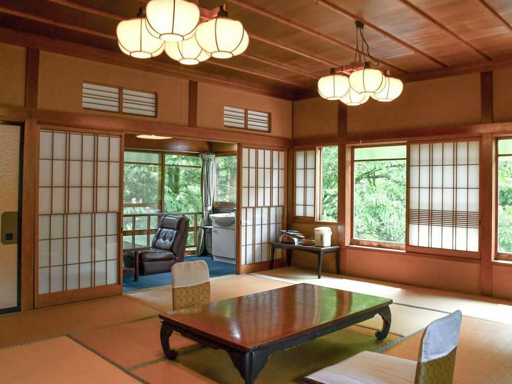 【木造・不動閣B】不動の間　12畳（洗浄便座トイレ付）