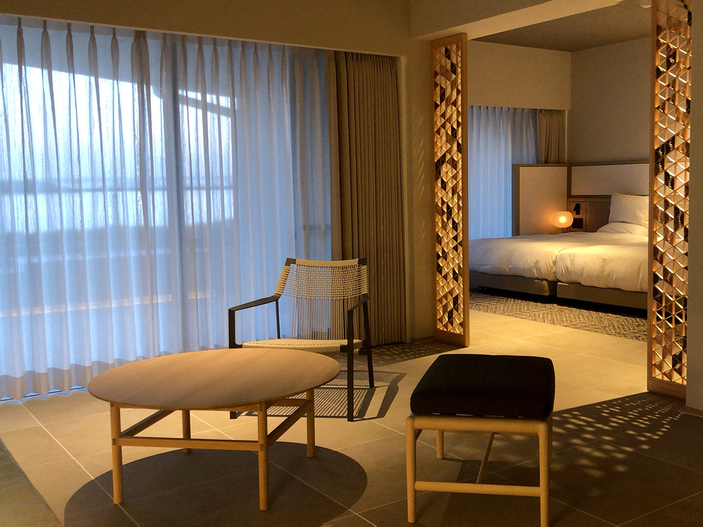 アナガ バルコニーコーナースイート210号室【禁煙】90平米